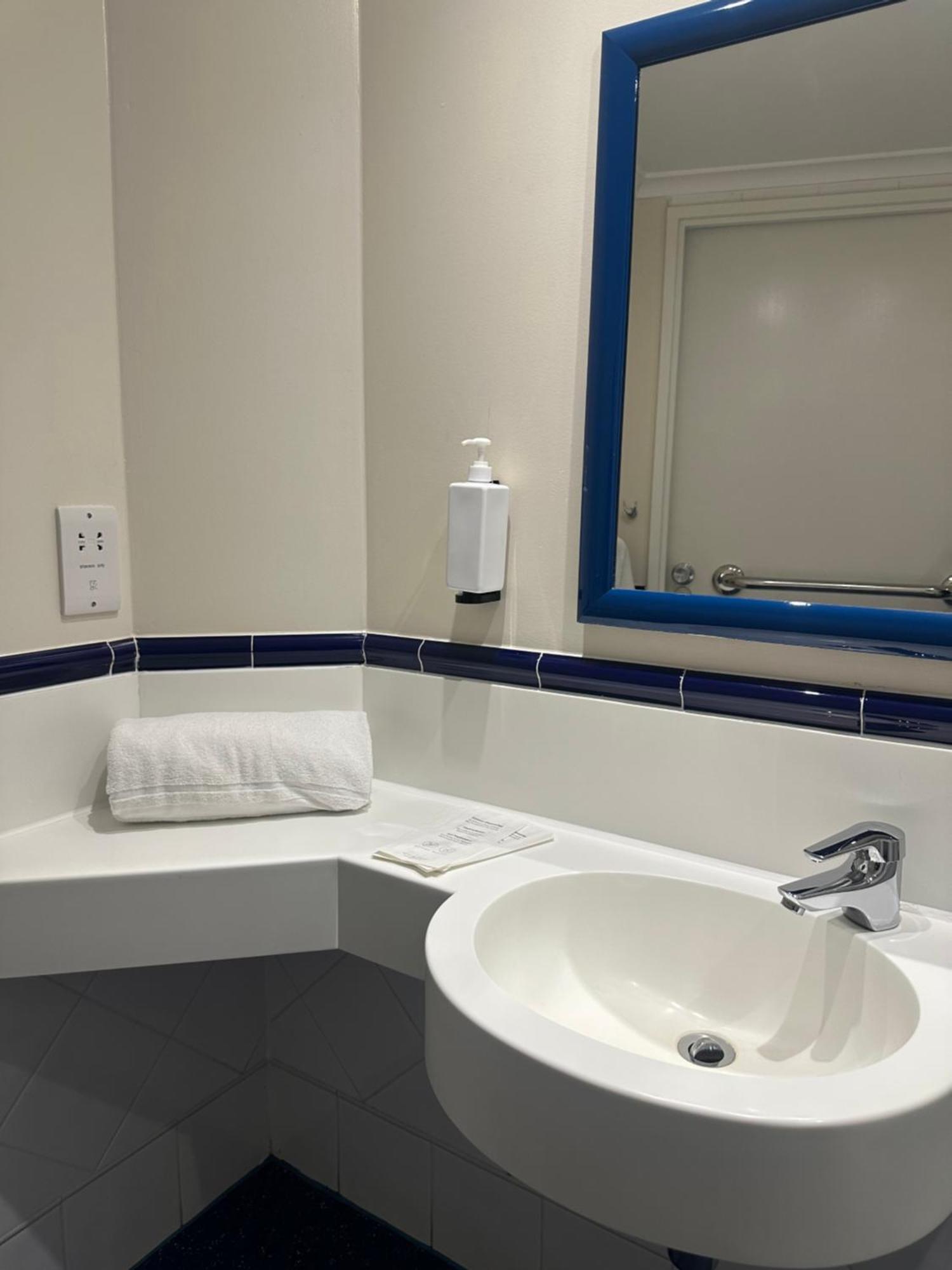ibis budget Glasgow Cumbernauld Exterior foto